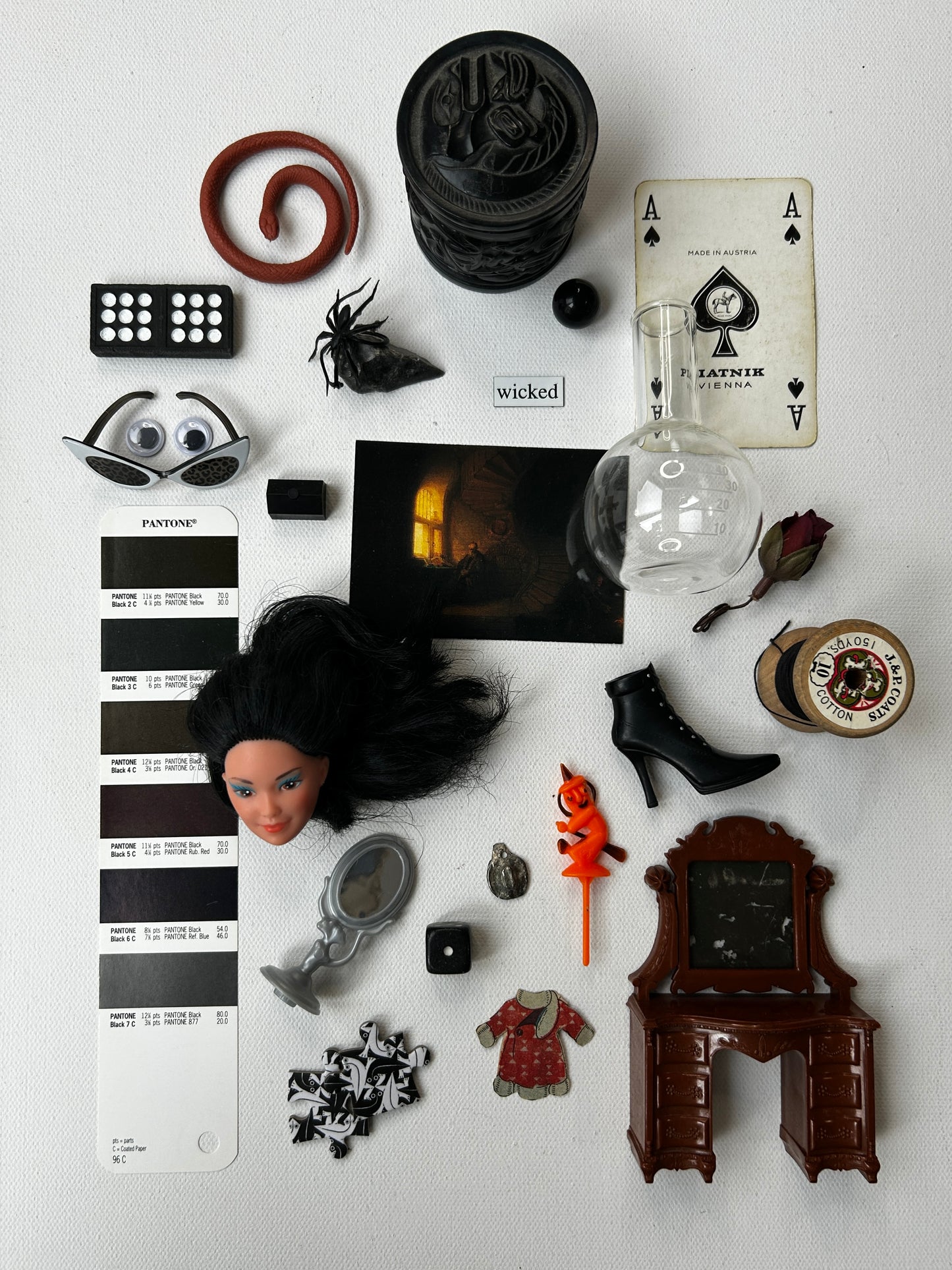 31-Day Vintage Mystery Advent Calendar – Halloween Edition